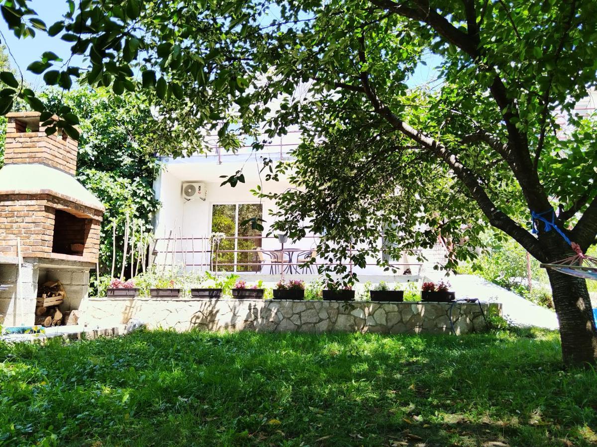 Apartments Pasha Благай Экстерьер фото
